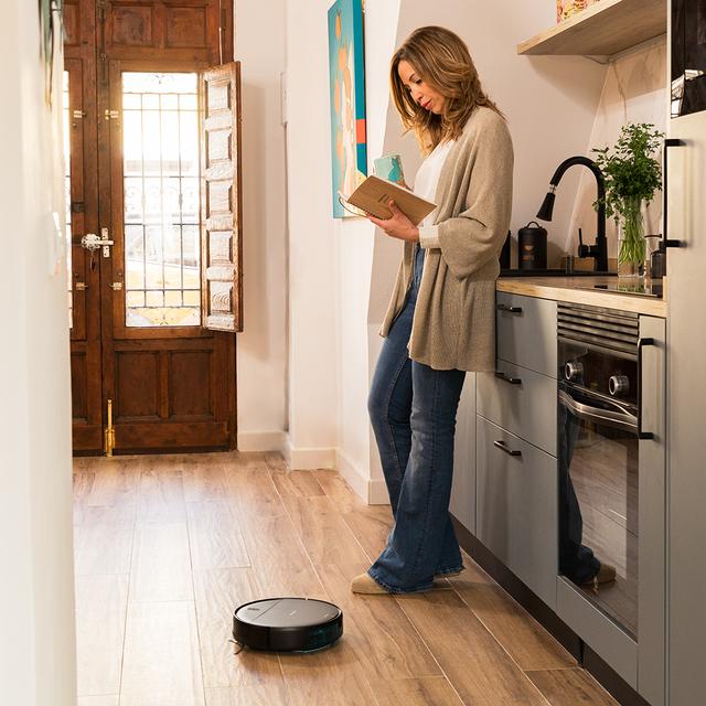 Cecotec Conga 999 Origin X-Treme Robot aspirador Conga Origin con navegación reactiva para una limpieza total de la casa. Gran boca de succión con potencia de 1400 Pa de motor. 2 cepillos laterales. Autonomía de 120 minutos. Libre de impuestos