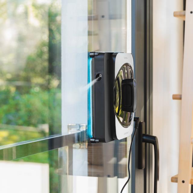 Cecotec Conga Windroid 1290 DoubleSpray Connected. Robot limpiacristales. Diseño cuadrado para llegar a esquinas. Doble spray de agua. Control por APP o por mando a distancia. 5 modos de limpieza 4 sistemas de seguridad. Robot Gran oferta
