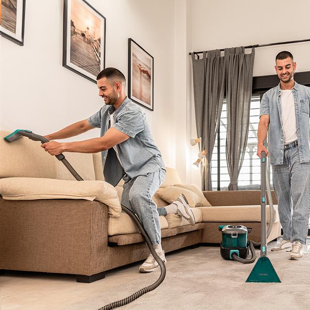 Cecotec Conga CarpetClean 10000 EasyHome Aspirador de tapicerías de trineo CarpetClean multiusos. Potencia de 800 W. Depósito de agua limpia y de agua sucia. Multisuperficie. Fácil transporte. Kit de accesorios. Aspirador de Rebajas top
