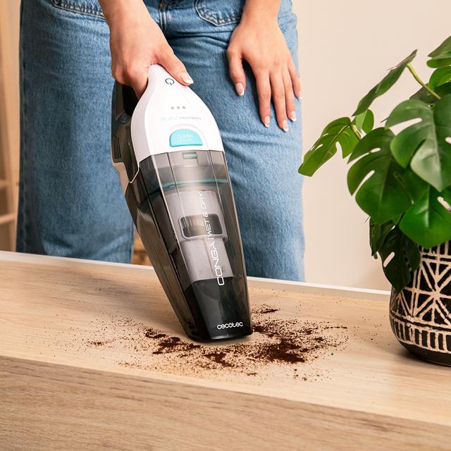 Cecotec Conga Rockstar Hand 8 4 V Aspirador de mano con batería de Ion-Litio 8 4 V*MAX. Tecnología ciclónica sin bolsas. Para sólidos y líquidos. Depósito de 500 ml. Apto para todas las superficies. Con base de carga. Incl Outlet