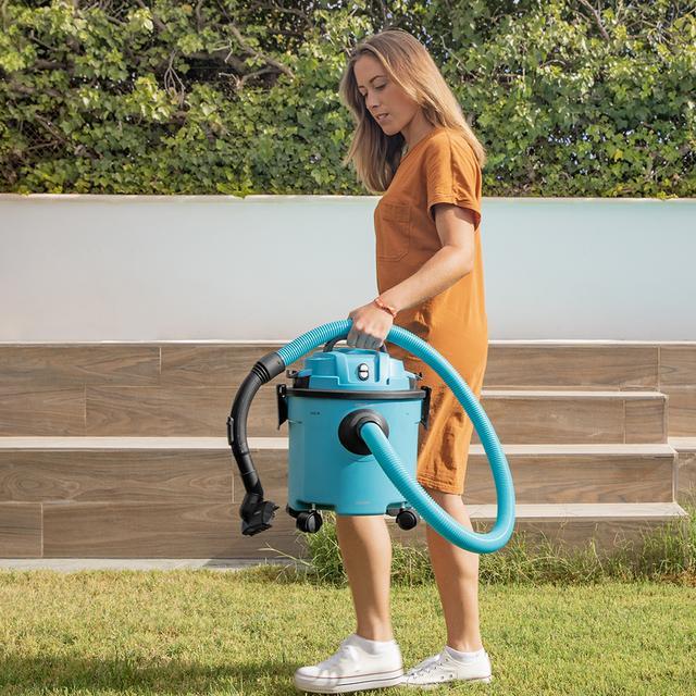 Cecotec Conga Rockstar Wet & Dry Compact Plus Aspirador de sólidos y líquidos de 16 L y 1200 W que permite un fácil transporte gracias a su reducido peso y a su formato compacto doble función de succión y soplado. Aspirador ÚLTIMAS EDICIONES