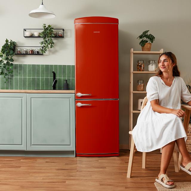 Cecotec Bolero CoolMarket Combi Origin 294 Red E Frigorífico Retro de 294 L de capacidad 190cm de alto y 60 de ancho clase E Total No Frost Multi Cooling Ultra Fresh Convertible Box Multi Air Flow Fast Freezing Modo Eco Botelle Precio de fábrica
