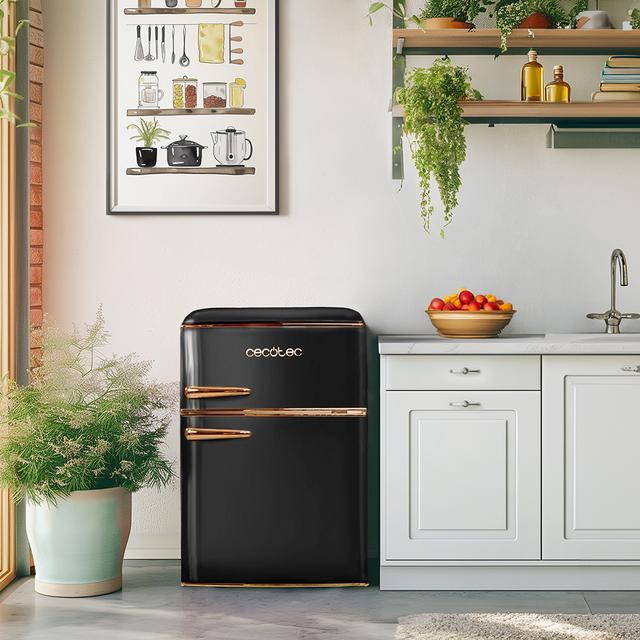 Cecotec Bolero CoolMarket 2D Origin 86 Black E Mini frigorífico retro de dos puertas negro de 89 3cm de alto y 48 7 de ancho con capacidad de 86L clase energética E LED interior y tirador cromado gold rose. Mini frigorífico r Grandes descuentos