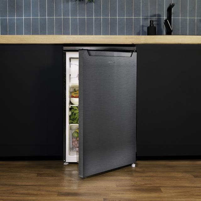 Cecotec Bolero CoolMarket TT 107 Inox Mini frigorífico de 107 litros de capacidad color Inox clase E temperatura regulable Crisper Box cajón congelador y nivel sonoro bajo. Mini frigorífico 107 litros Rebajas