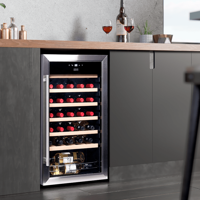 Cecotec Bolero GrandSommelier 34030 Inox Compressor Vinoteca de 34 botellas de capacidad con sistema compresor de enfriamiento que garantiza un alto rendimiento. Temperatura regulable y luz LED interior. Vinoteca Precio ultrabajo