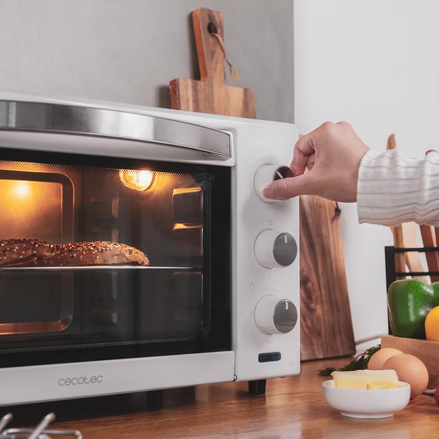 Cecotec Bake&Toast 2400 White. Horno de Sobremesa Tostador 24 L de 1500 W 3 Modos de Calor Temporizador Temperatura regulable Puerta de Doble Cristal y Acabados en Acero Inox Horno de sobremesa Superdescuento
