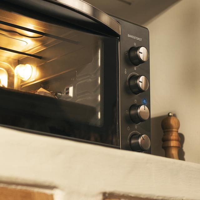 Cecotec Bake&Toast 4500 Black Gyro. Horno Sobremesa de Convección de 2000 W Capacidad 45 L 12 Funciones Combinables Incluye Rustidor giratorio Acero Lacado Negro Horno sobremesa Ahorra y exporta