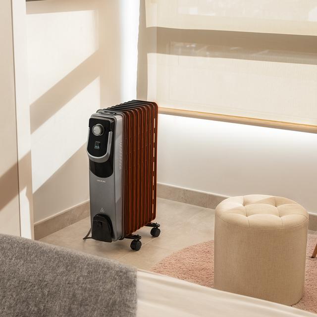 Cecotec ReadyWarm 9000 Space 360 Black Radiador de aceite de 9 módulos 2000 W y tecnología 360º con 3 niveles de potencia cobertura de 22 m² recogecables control sencillo asa ruedas y doble sistema de seguridad. Radiador de Rebajas online
