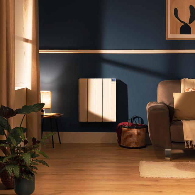 Cecotec ReadyWarm 8000 Thermal Ceramic Connected Emisor térmico con 2000 W de aluminio fundido y tecnología cerámica 8 elementos 28 m² control por Wi-Fi pantalla LCD programador semanal 24/7 protección IPX4 4 modos selecci Promoción por tiempo limitado