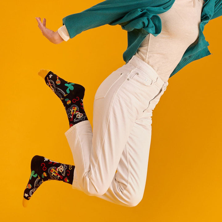 kylie crazy Calcetines divertidos de algodón "sin costuras". MARIACHI